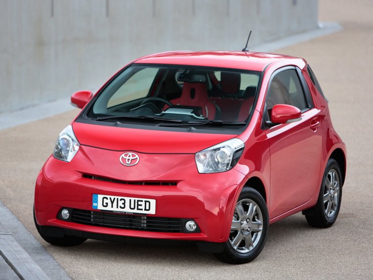 Toyota IQ 2015
