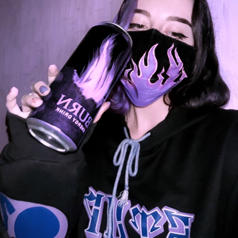 Ксения Бородина в сапогах Кристиан диор