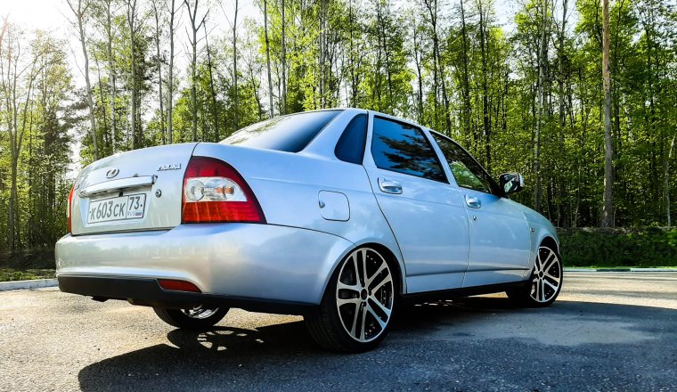 Приора на рельсах r17