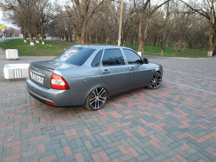 Приора кварц r17