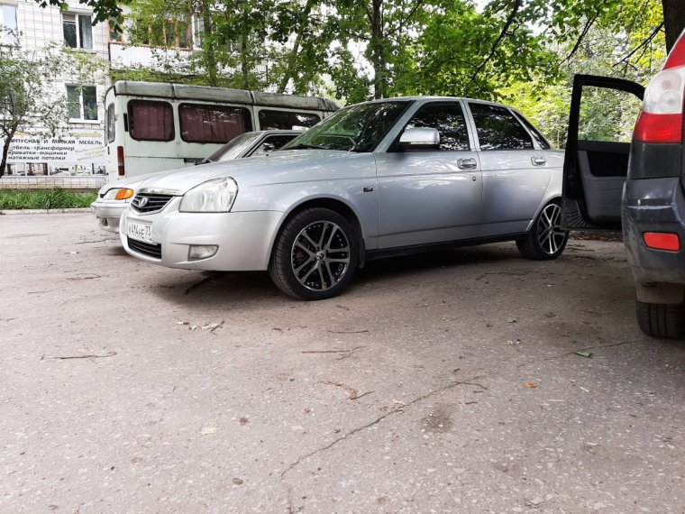 Лада Приора рельсы r16