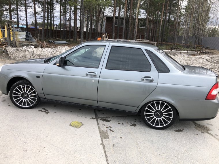 Лада Приора кварц седан диски r16