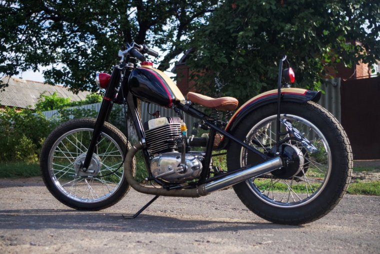 Фото ИЖ кастом трюки