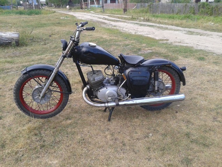 Мотоцикл ИЖ Планета 56