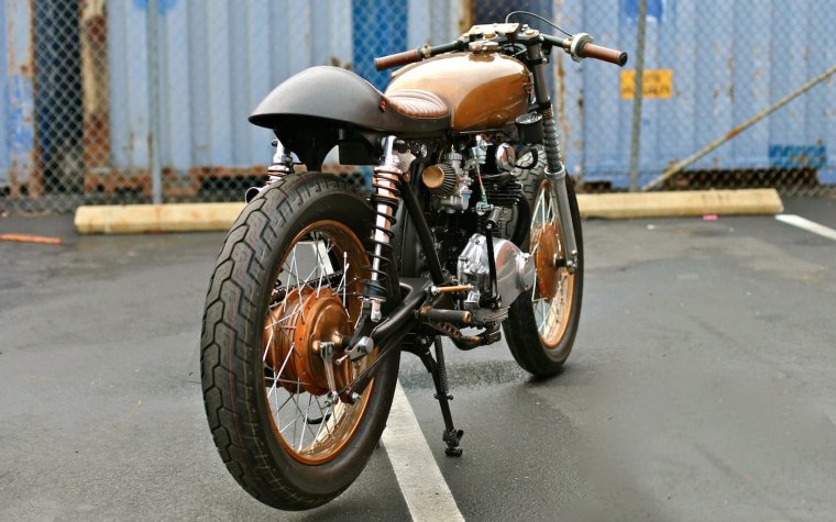 Мотоцикл ИЖ красный