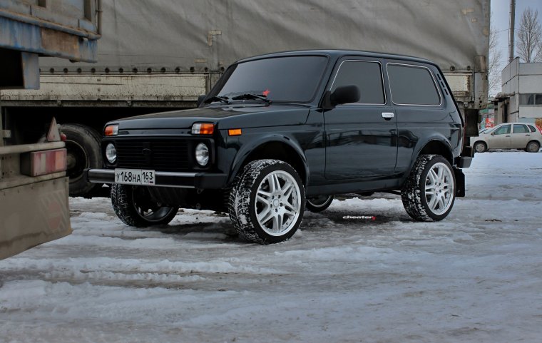 Нива Урбан r21