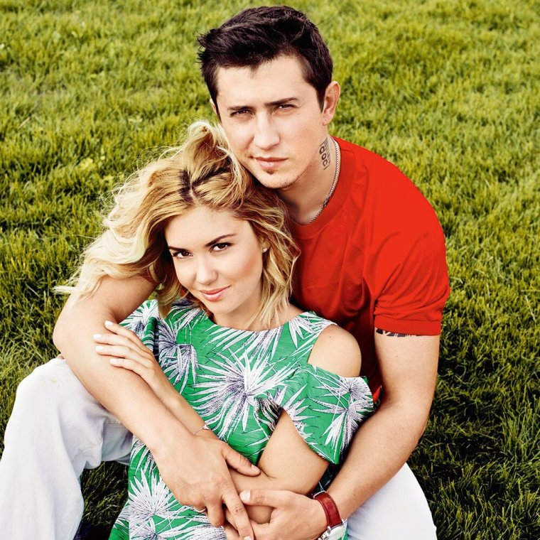 Павел Прилучный и Агата Муцениеце