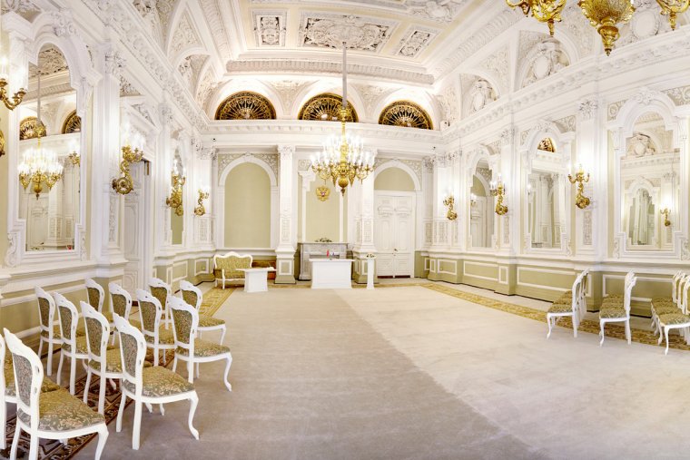 Первый дворец бракосочетания в Москве