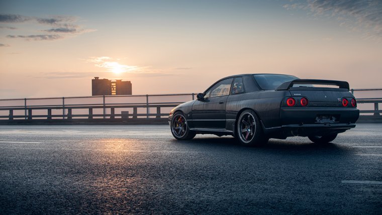 Nissan Skyline r32 черный