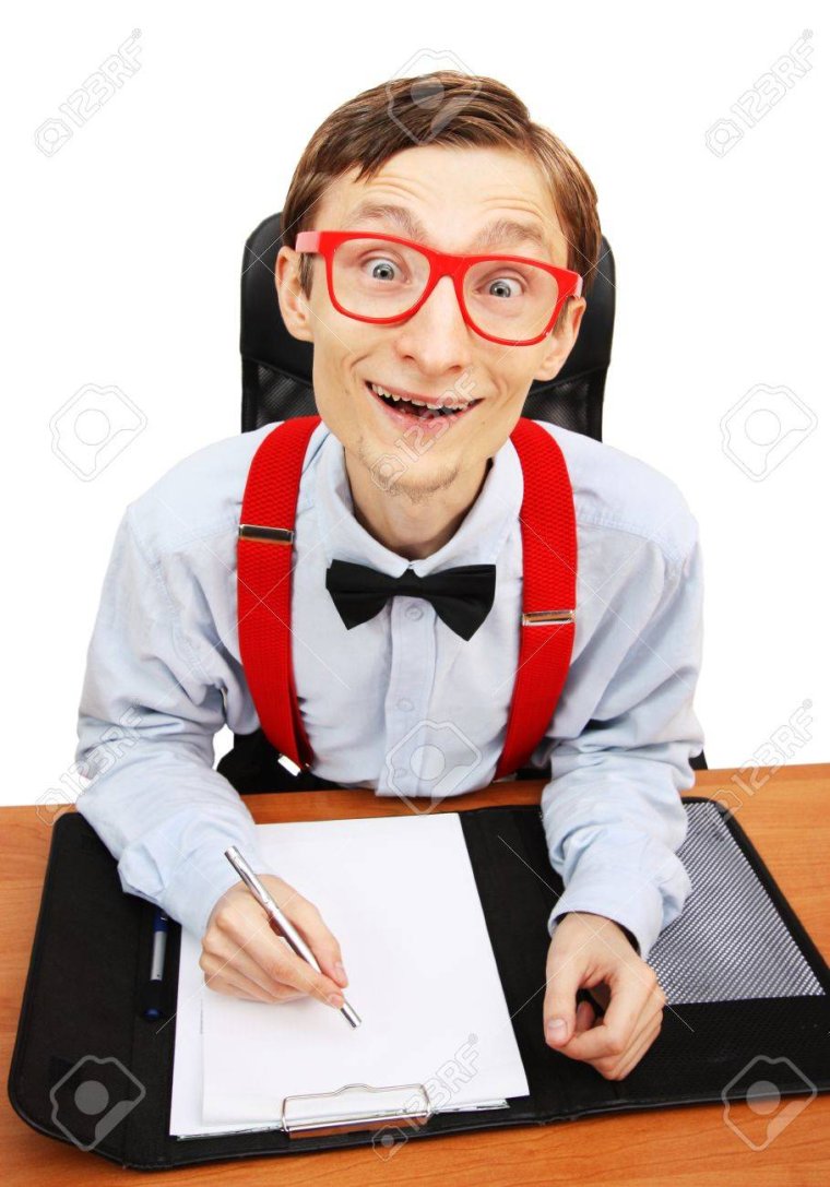 Мальчик ботаник в очках