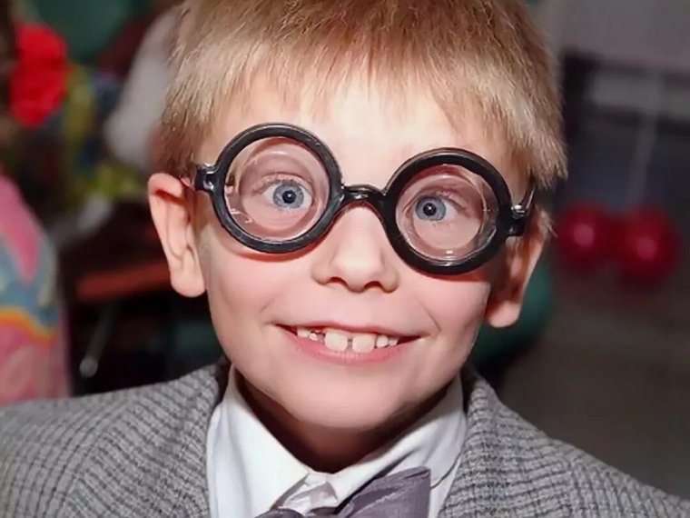 Александр Стекольников универ новая общага