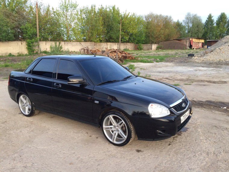 Приора седан р16