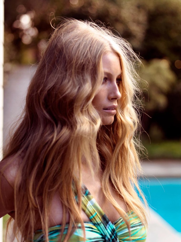 Зловещие мертвецы фильм 2022