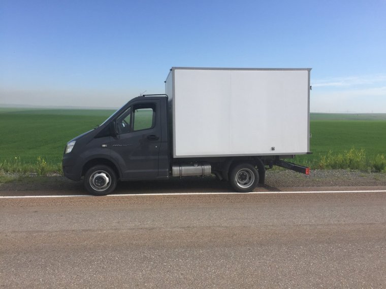 Реклама грузоперевозок на газели