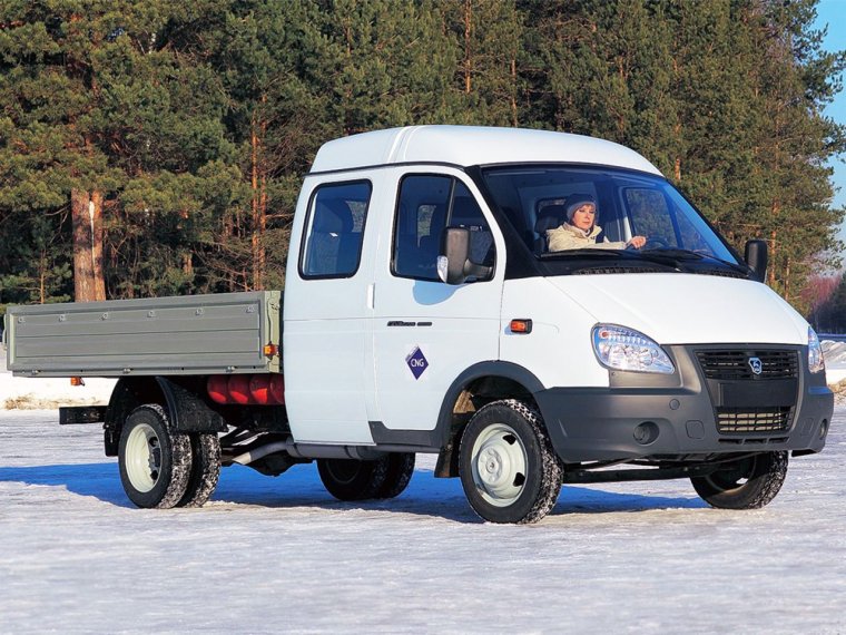 Газель бизнес с будкой 4 2