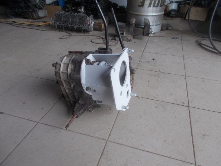 Моноблок ВАЗ 21213 КПП+РК