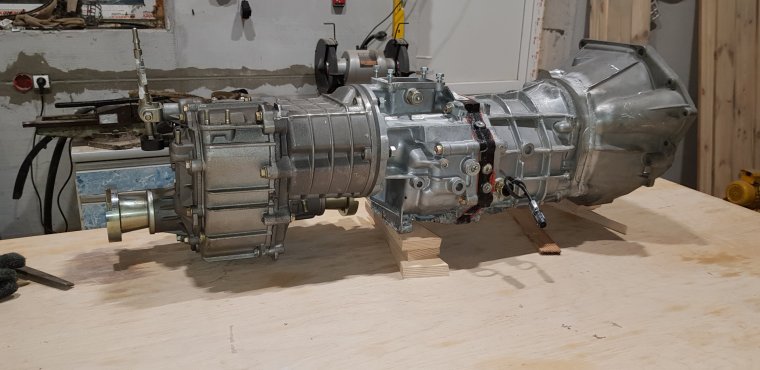 Моноблок на ниву 2121