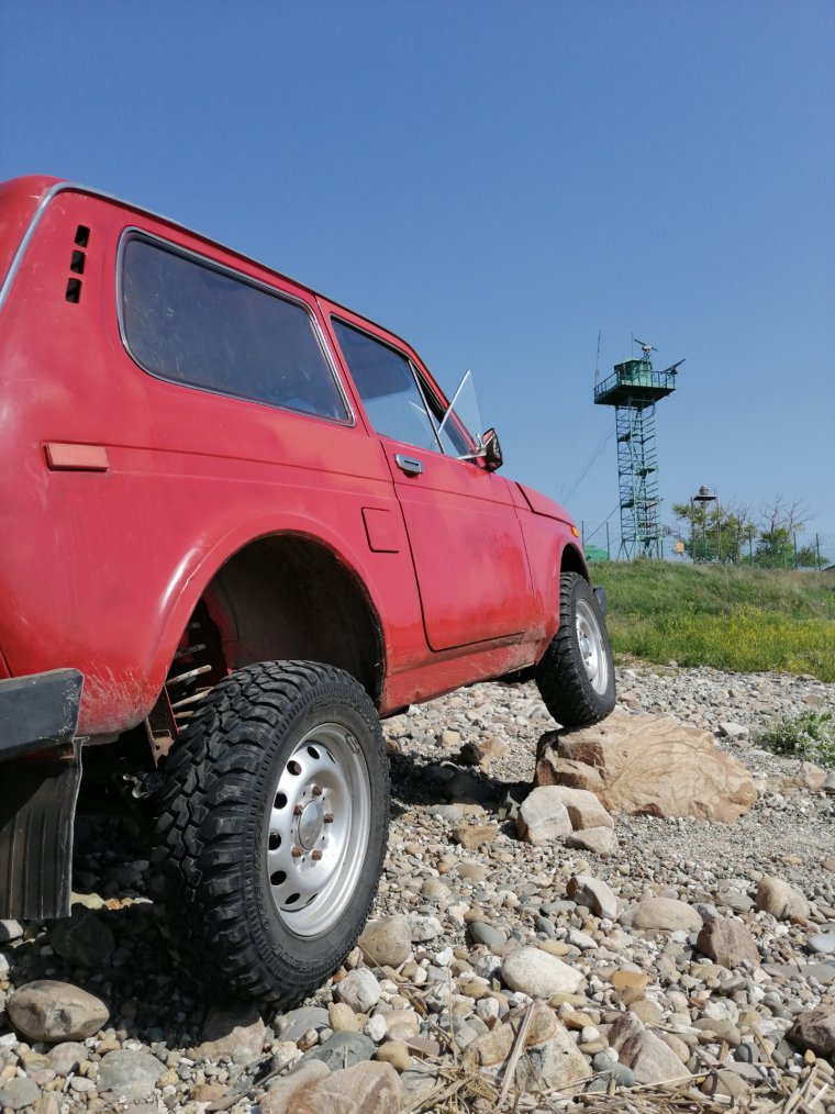 Доп Генератор на ниву 2121