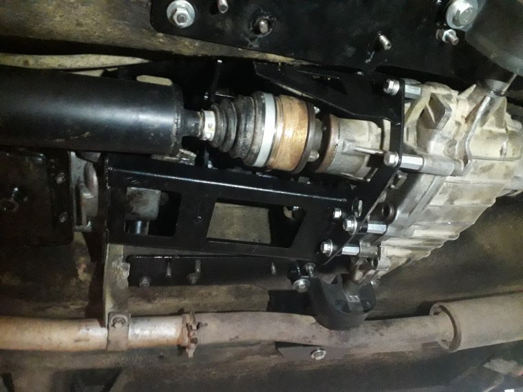 Моноблок на ниву 2121