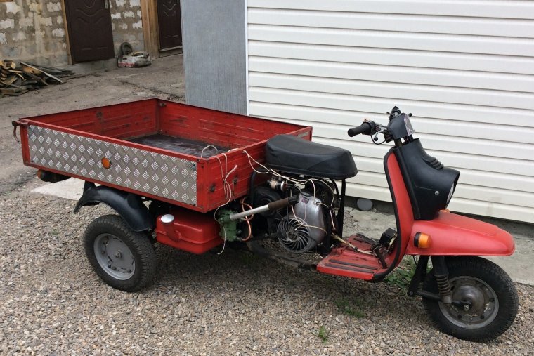 Мотороллер муравей 2м 01