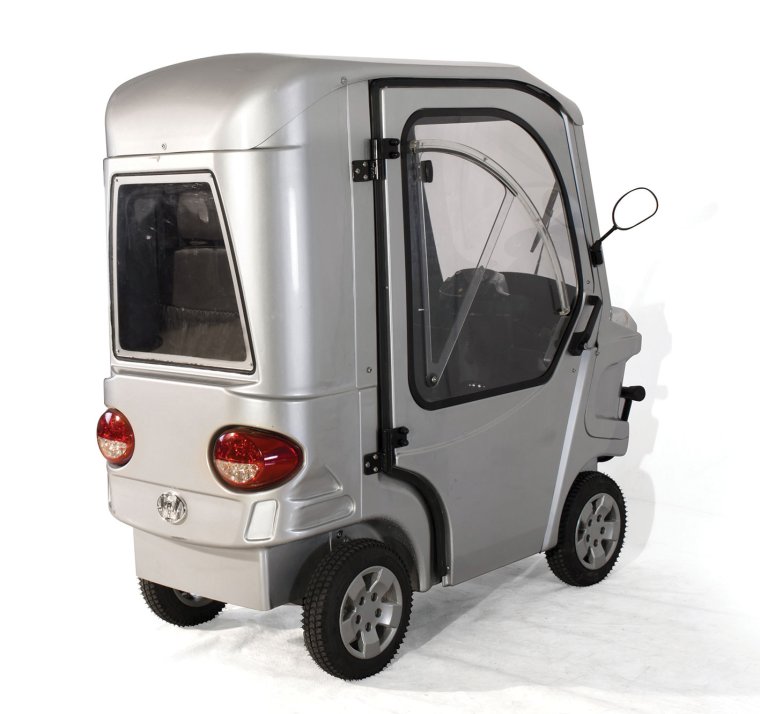 Электротрицикл муравей с кабиной