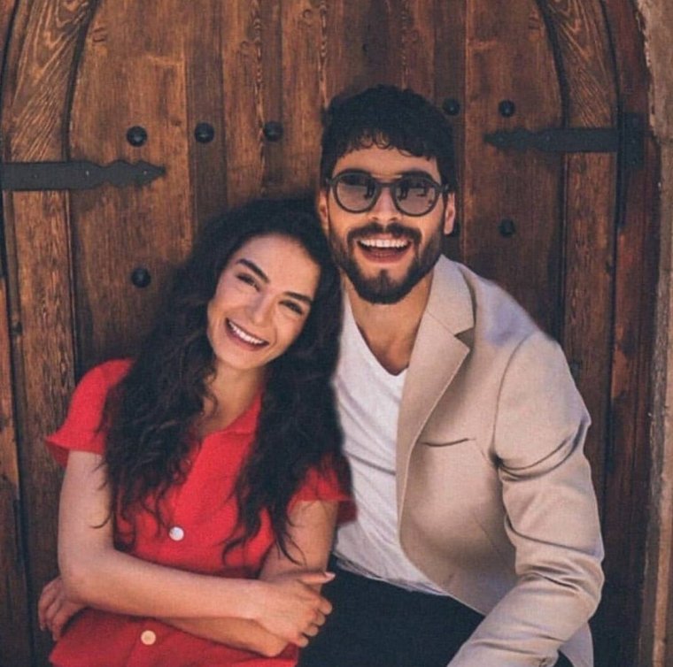 Эбру Шахин (Ebru Şahin)