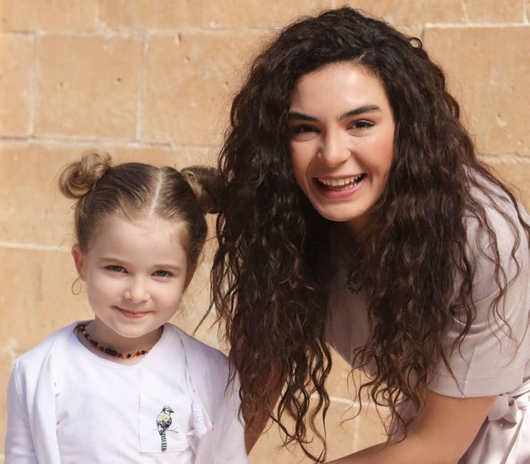 Эбру Шахин ветреный