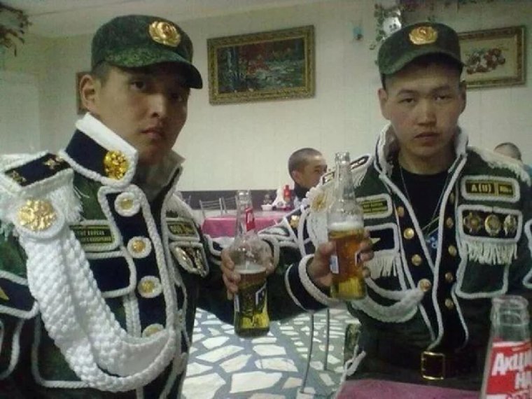 Берет смешной