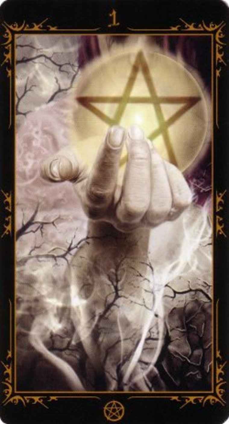 Аркан Таро туз пентаклей