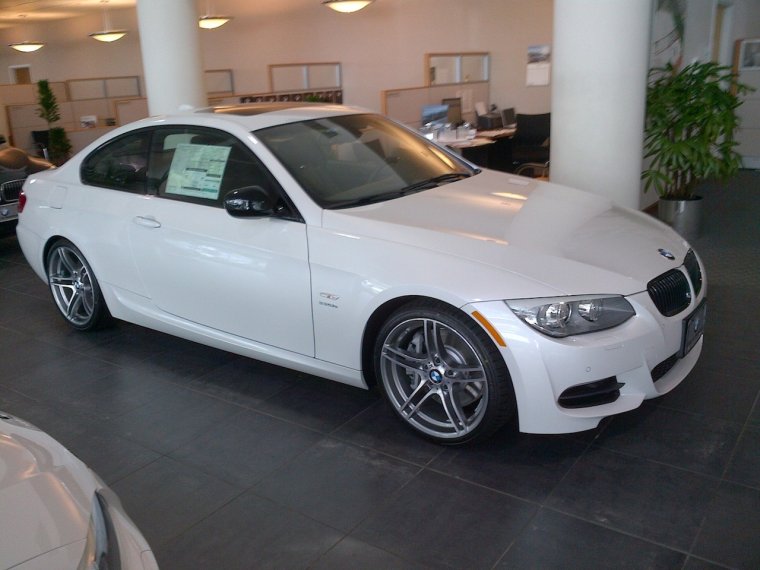 Металлик белый перламутр 8200