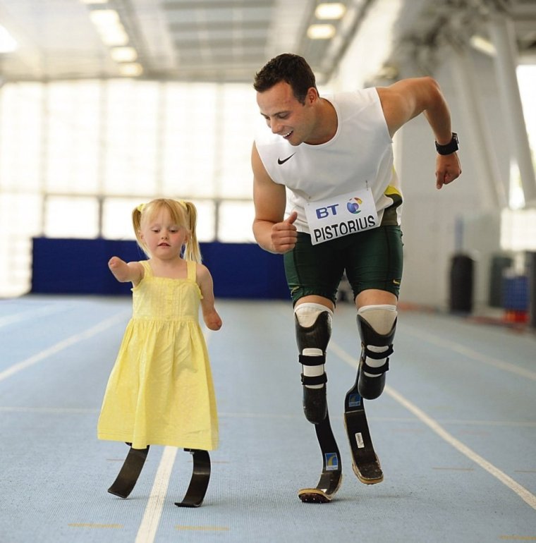 Элли Чаллис