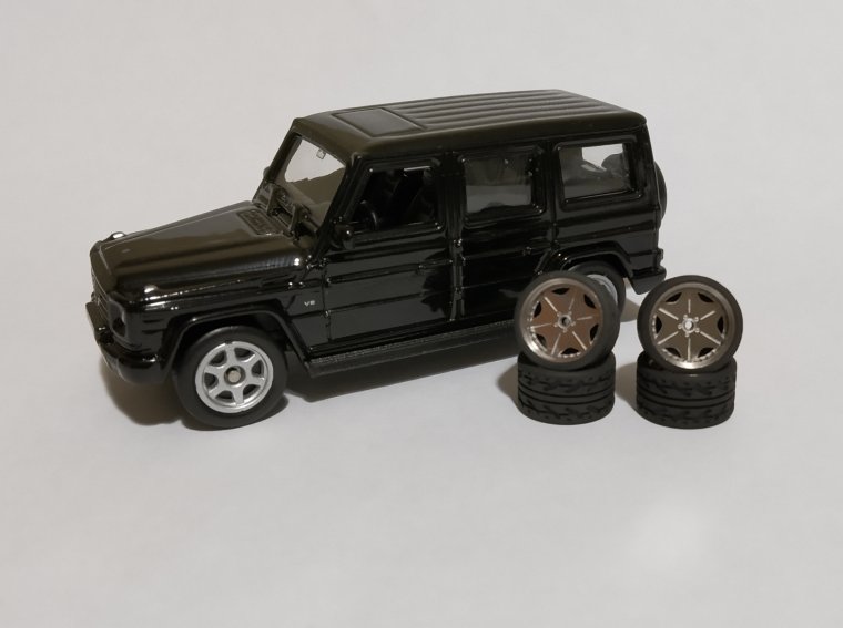 Мерседес Гелендваген Welly 1:60