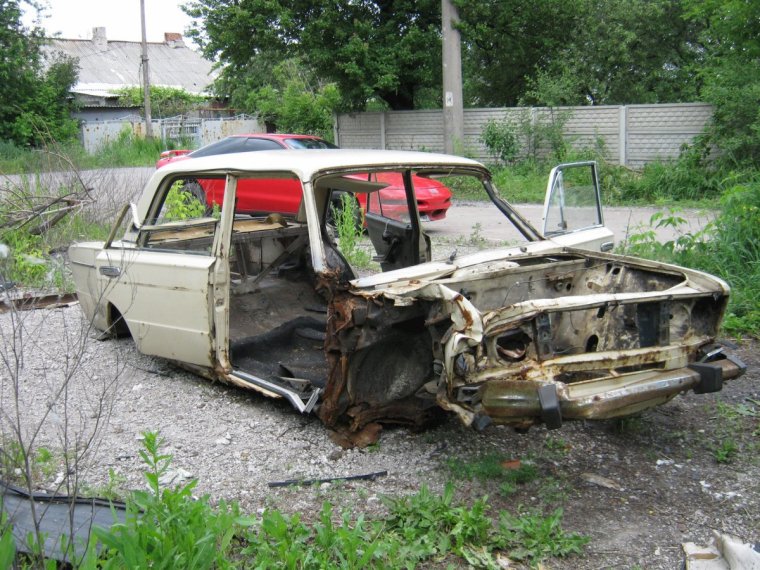 ВАЗ 2106 гнилая битая
