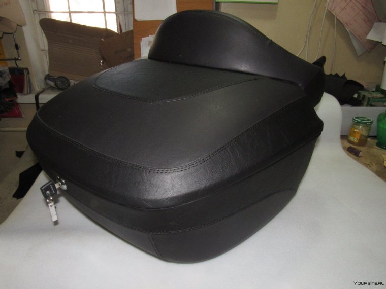 Кофр Harley Davidson Touring Центральный