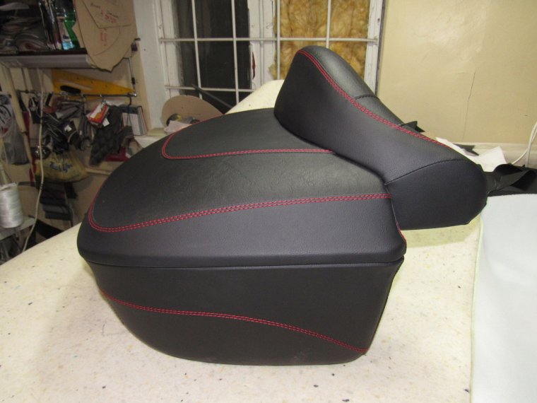 Багажная система на Bajaj Avenger 220