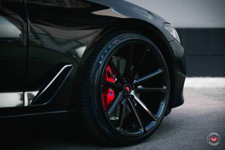 ГТР 35 С боку