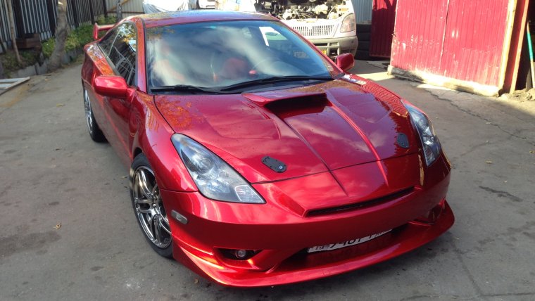 Тойота Селика красная