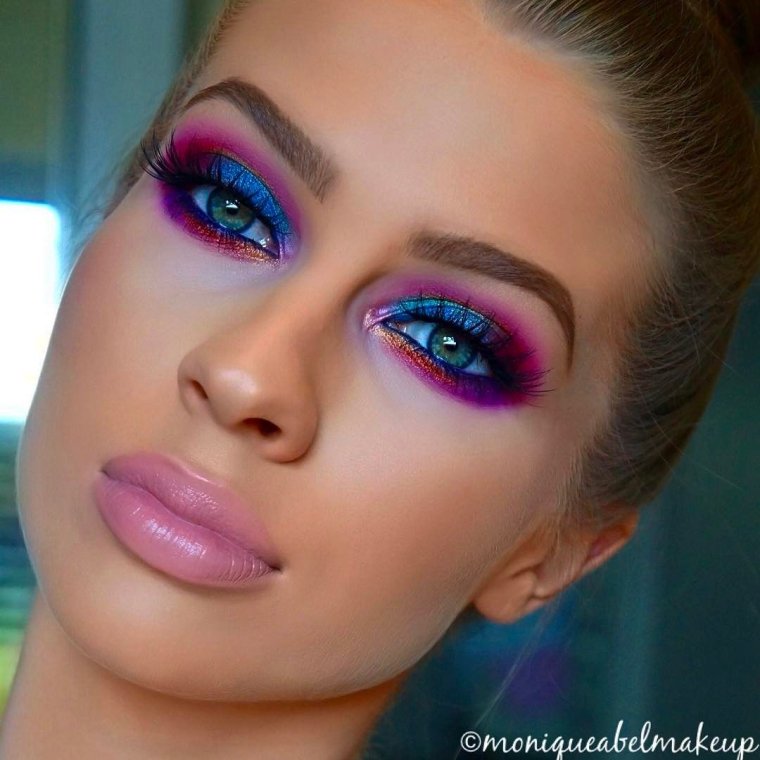 Аватарка зеленые глаза