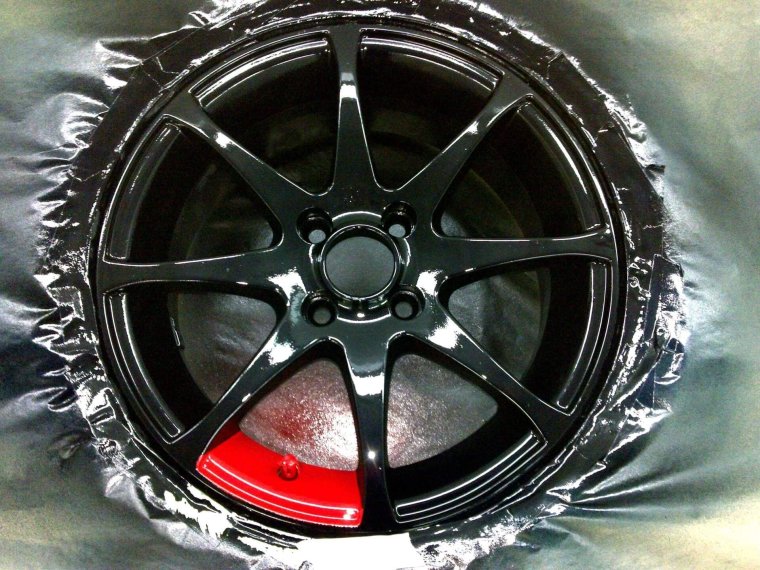 Покраска дисков автомобиля