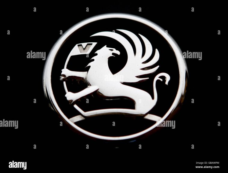 Машина с логотипом Пегаса