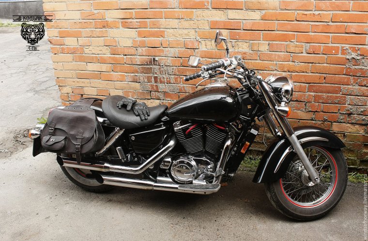 Кофр кожаный DVP