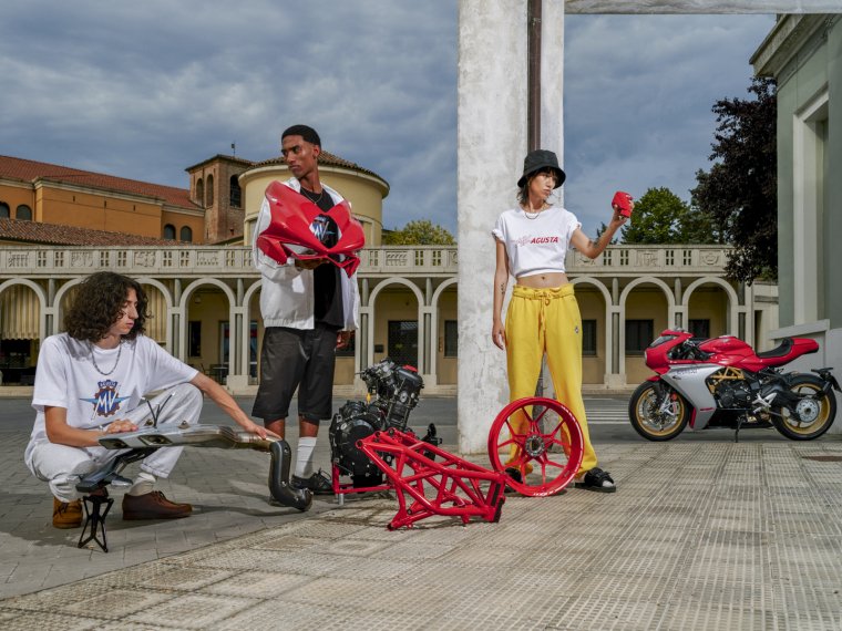 Значок Хонда мотоцикл