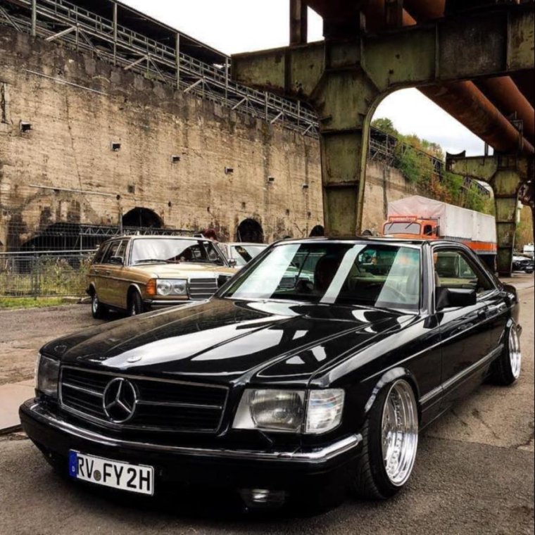 Mercedes Benz SL r107 Custom