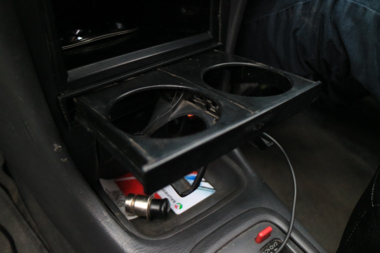 Подстаканник Тойота Королла 100