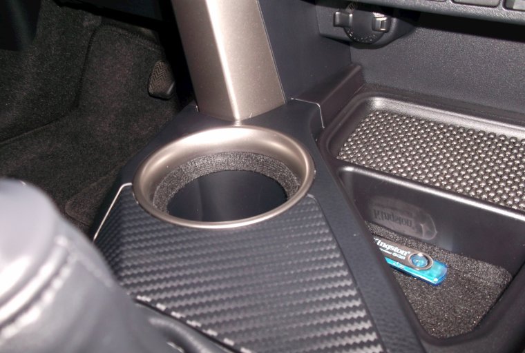 Toyota rav4 2020 подстаканник