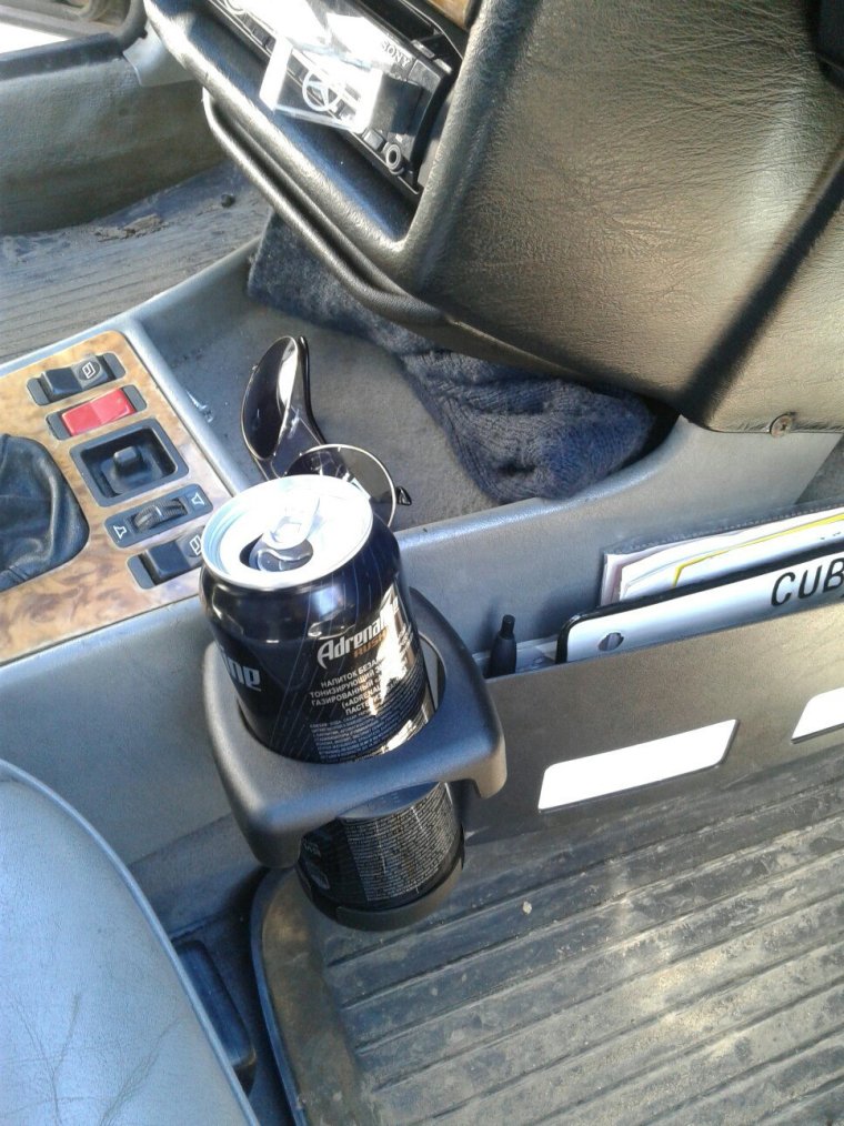 ВАЗ-2110 подстаканник ВАЗ-2110