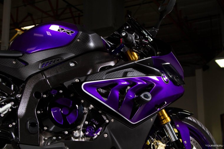 Мотоцикл BMW s1000rr фиолетовый