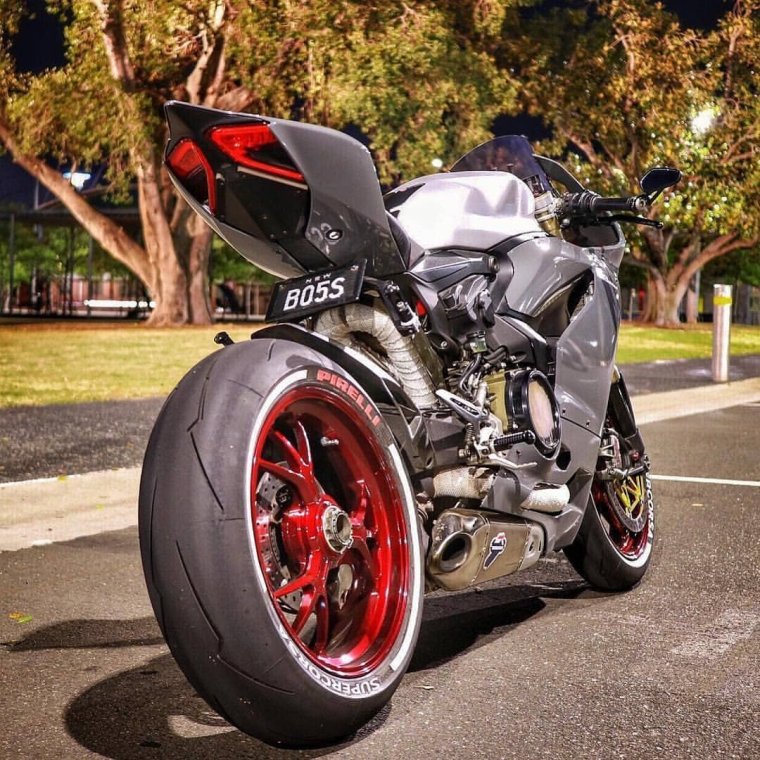 Мотоцикл Nardo Grey