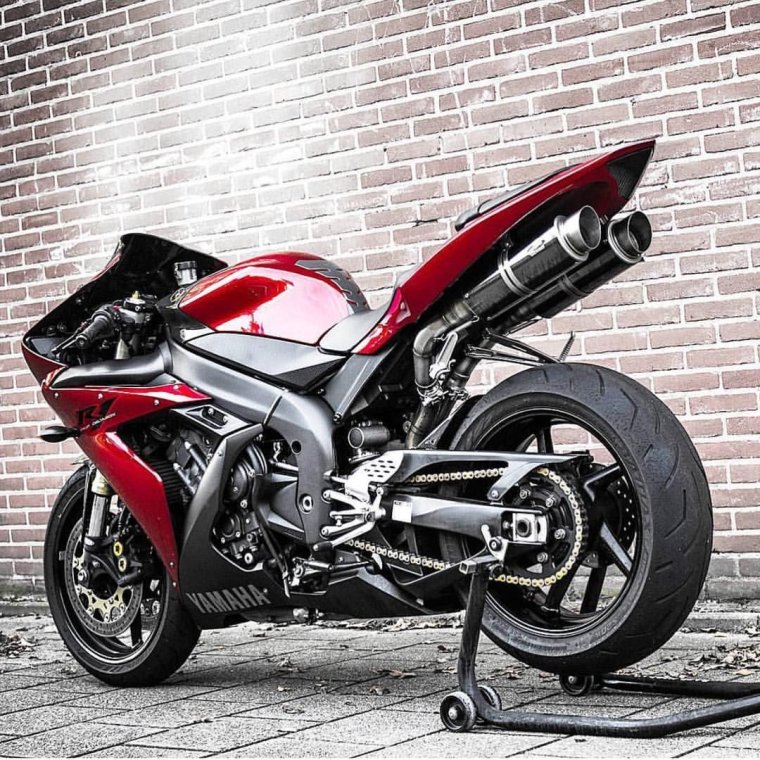 Ямаха р6 салатовая