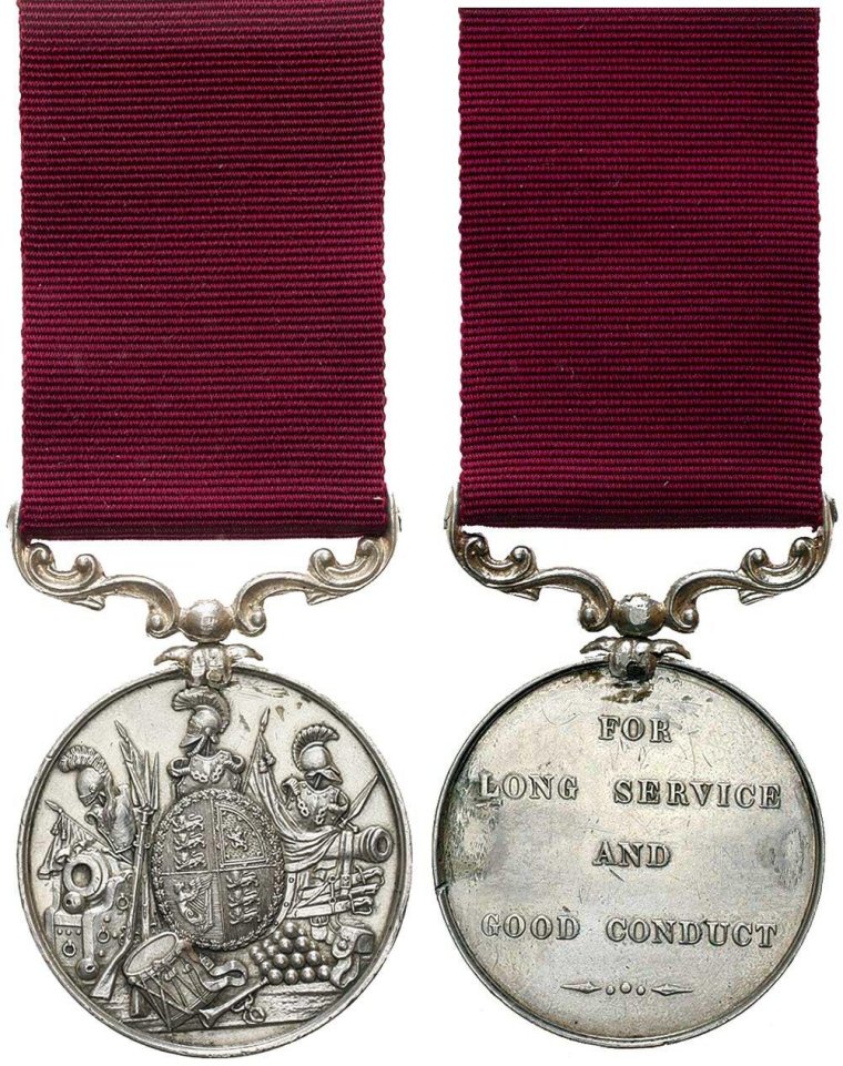 Медаль сотруднику